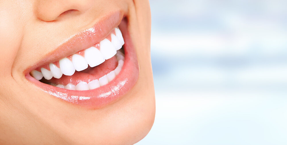 Dental Teeth Whitening vs. At-Home Treatments: Why You Need to Zoom!